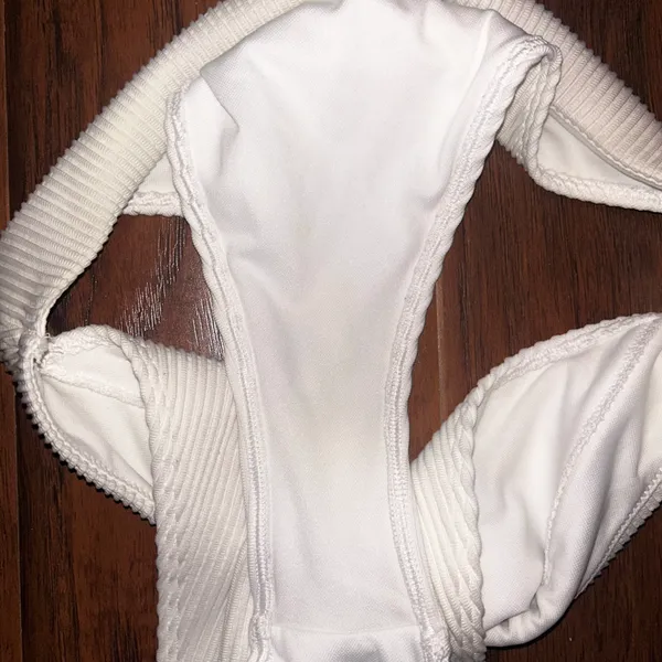 Hollister Ribbed Bikini Bottom - Image 5