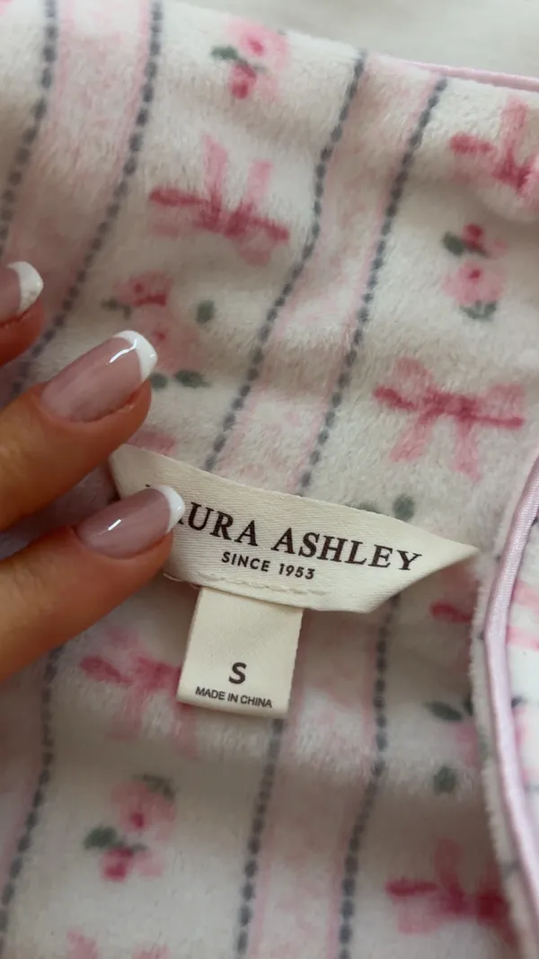 Laura Ashley pink pajama set size S - Image 2