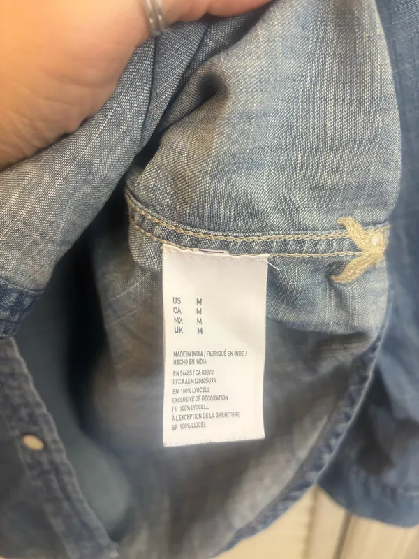 American Eagle Denim Shirt with Pearl Snaps - Image 5