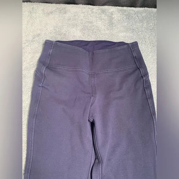 Lululemon navy blue/purple pants 6 - Image 2