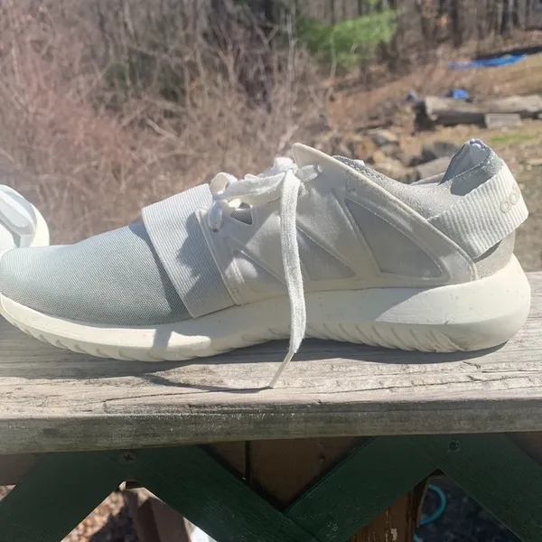 Adidas Tubular Viral Sneaker Sz 7.5 White/chalk - Image 4
