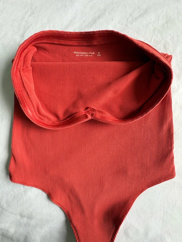 Abercrombie Soft A&F Ribbed Bodysuit Rust M coral - Image 2