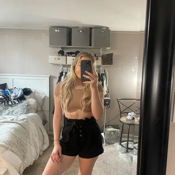 FOREVER 21 button up shorts S - Image 4