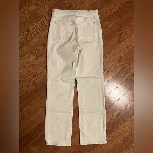 Abercrombie & Fitch 90s Straight Ultra High Rise Jeans Size 26/2S - Image 5