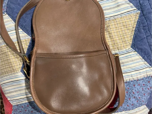 Vintage coach Watson (9981) dark brown EUC - Image 7