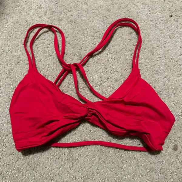 NWOT L*Space Hartley bikini top lipstick red - Image 3