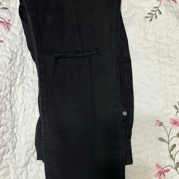 Madewell- The Perfect Vintage Jean Stone Black: Knee-Slit Edition 25 - Image 11