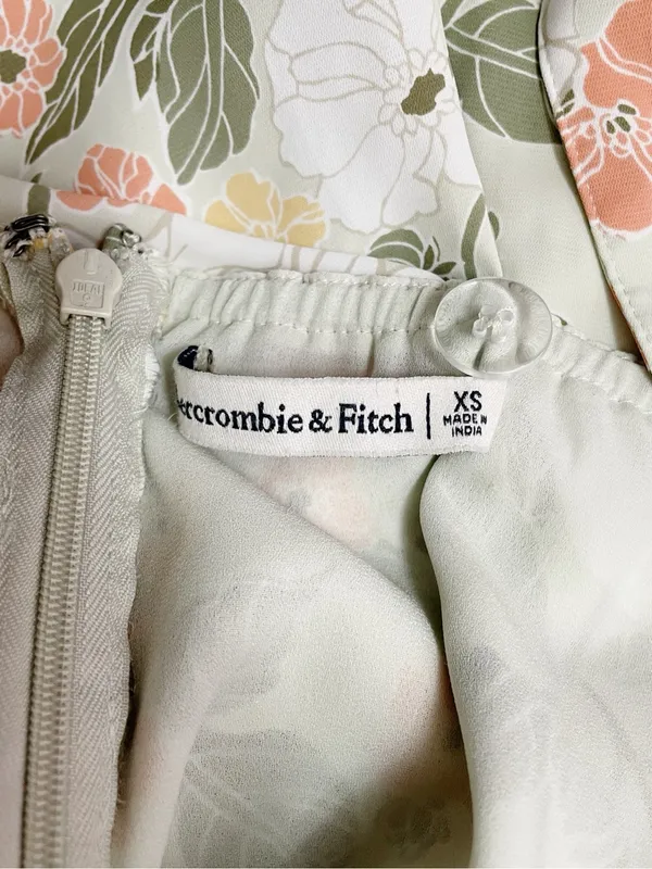 Abercrombie & Fitch Size XS Cinched Neck Slip Midi Dress Green Floral Satin Slit - Image 7