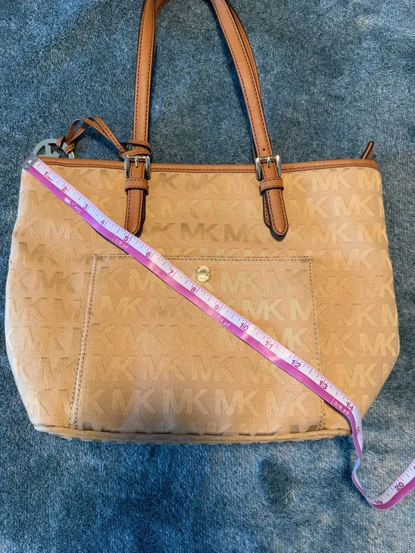 MICHAEL Michael Kors Tan Signature Jet Set Item Pocket Tote Bag Logo‎ Pattern - Image 11