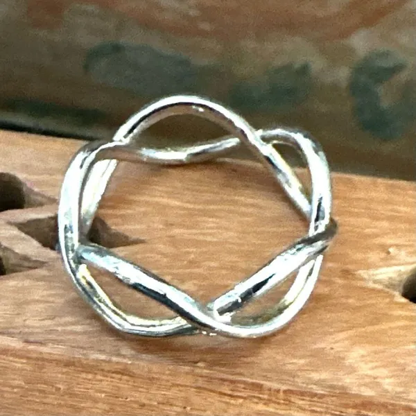 Infinity Twist Band Ring - Image 3