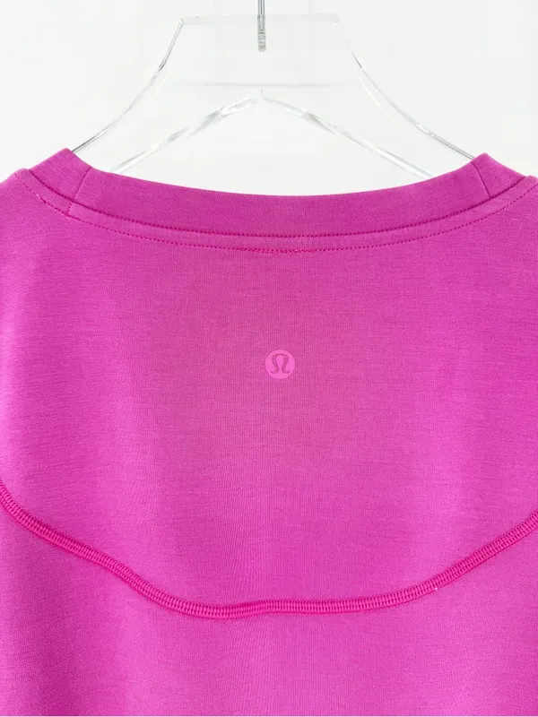 Lululemon Softstreme Gathered T-Shirt Women's 10 Magenta Purple - Image 7