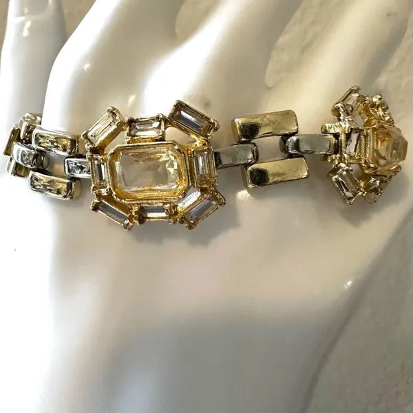 Ann Taylor Gold Tone Crystal Bracelet - Image 6
