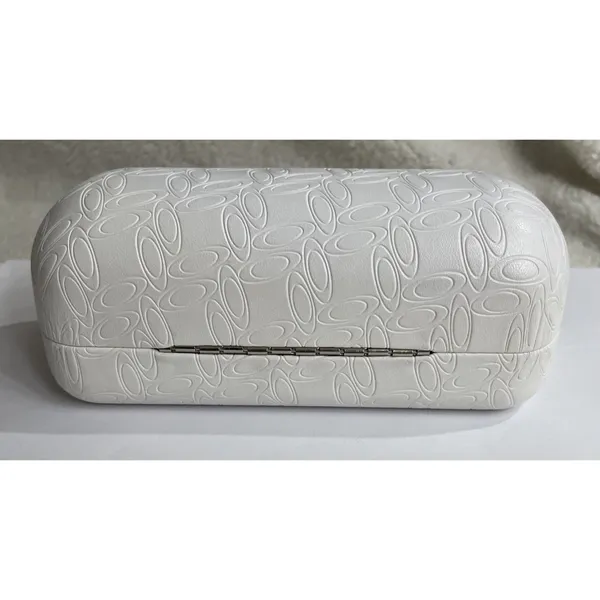 Oakley Authentic White Hard Clam Shell Logo Sunglasses Case - Image 4
