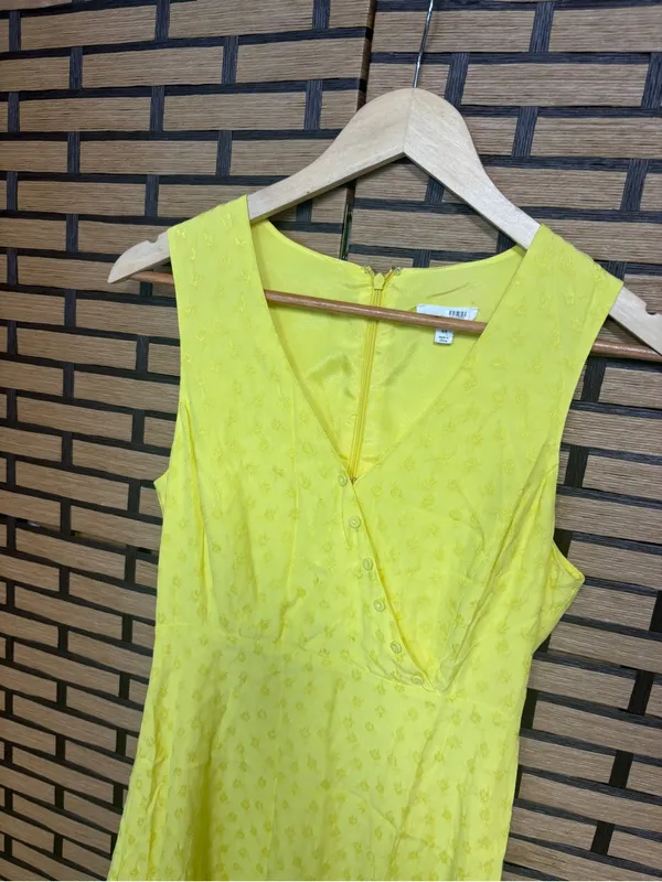 A Loves A Yellow Floral Dress Size XS - Image 3