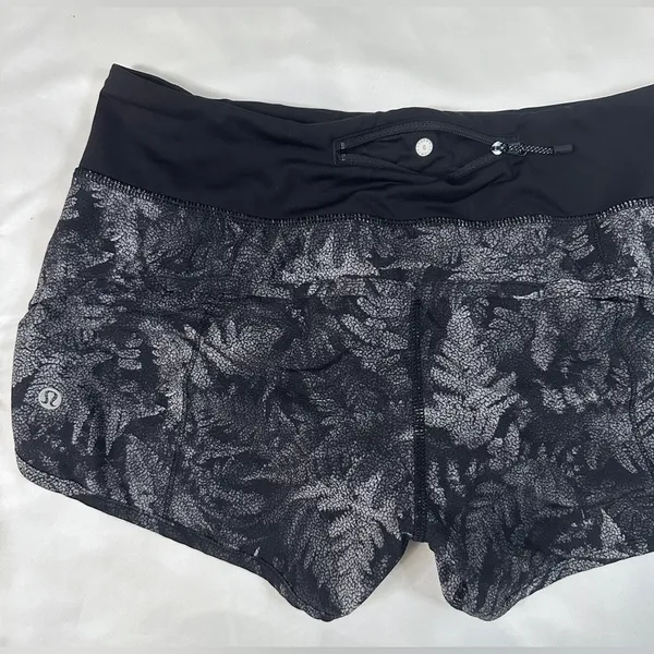 Lululemon Vintage Speed Short 2.5" - Kindred Spirit Black Multi/Black - 6 - Image 9