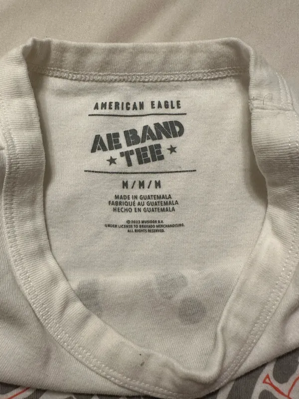 American Eagle Outfitters - Image 2