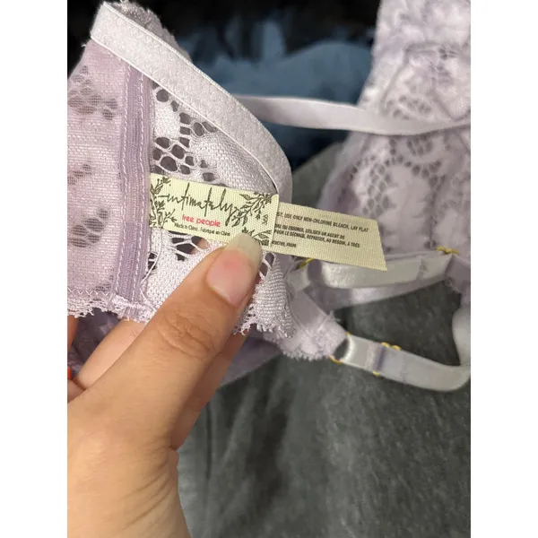 Free People Intimately New Romantics Lavender Lace Front Close Underwire Bra 36B - Image 5