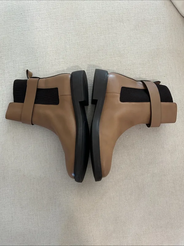 Tory Burch Women's Double T Buckled Chelsea Boots, Tan, Size 10.5, NWOT Display - Image 6
