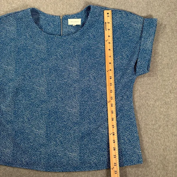 Melloday Blue Dotted Blouse Women's Medium Short Sleeve Round Neck - Image 2