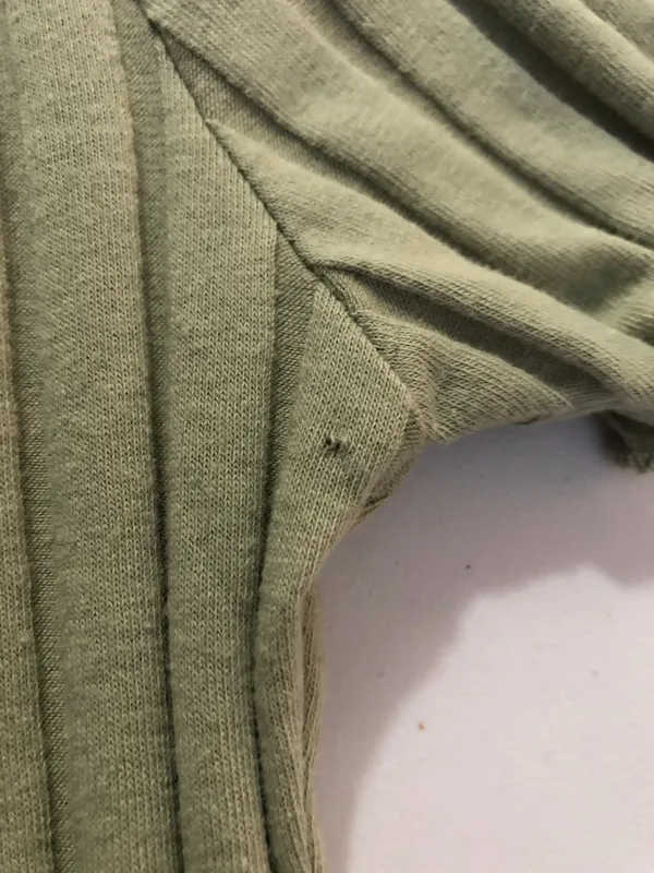 Cotton On Short Sleeve Green Crop Top Size Large NWOT - Image 4