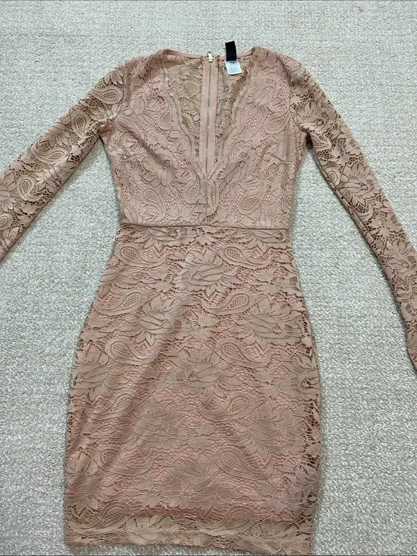 Windsor Long Sleeve Lace Bodycon Dress in Blush Size XS 90% Nylon - Image 14
