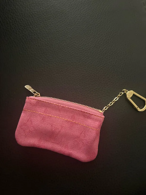 embroiled wrislet coin bag Pink - Image 2
