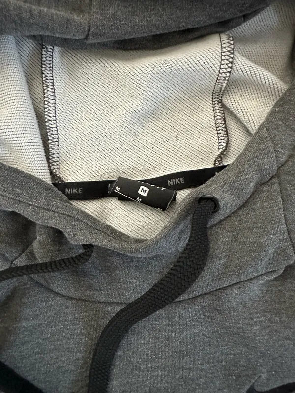Nike Hoodie Sweatshirt - Image 3