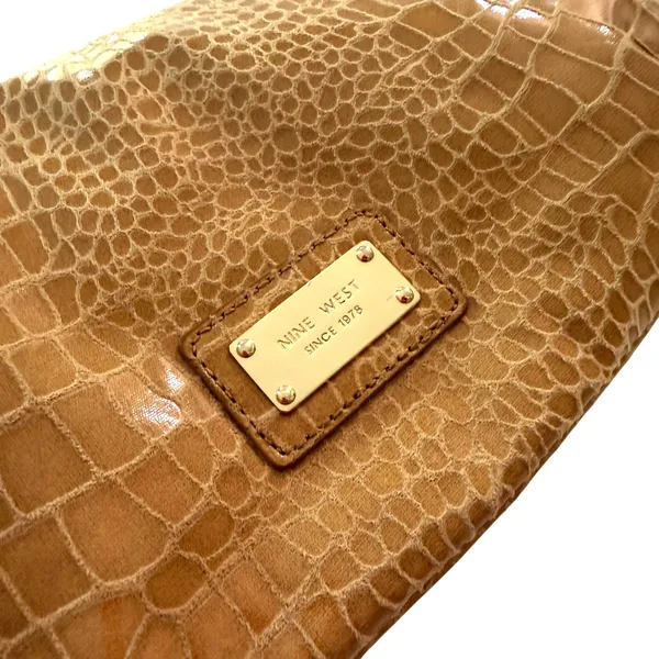 Nine West‎ Clutch Bag Women Tan Croc Embossed Foldover Classic Minimalist Preppy - Image 3