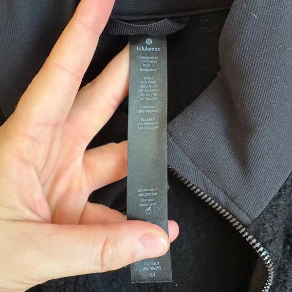 Lululemon Sherpa Fleece Quarter Zip Pullover‎ Black Athleisure Women Sz S - Image 4