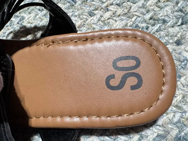 NEW Black Embellished Thong Sandals for Women Size11 - Image 6
