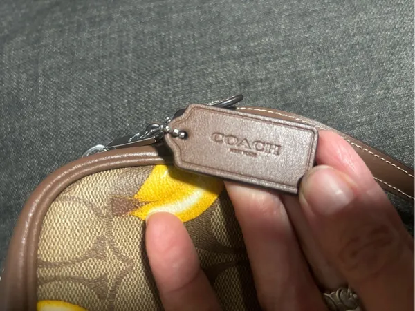 Coach Mini Jamie camera bag in Signature coated canvas Banana Print Crossbody - Image 10