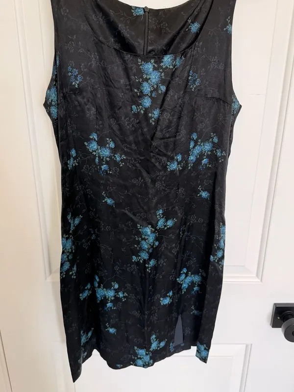 Vintage 90s Black Satin Sleeveless Mini Side Slit Dress with Blue Floral Pattern - Image 3