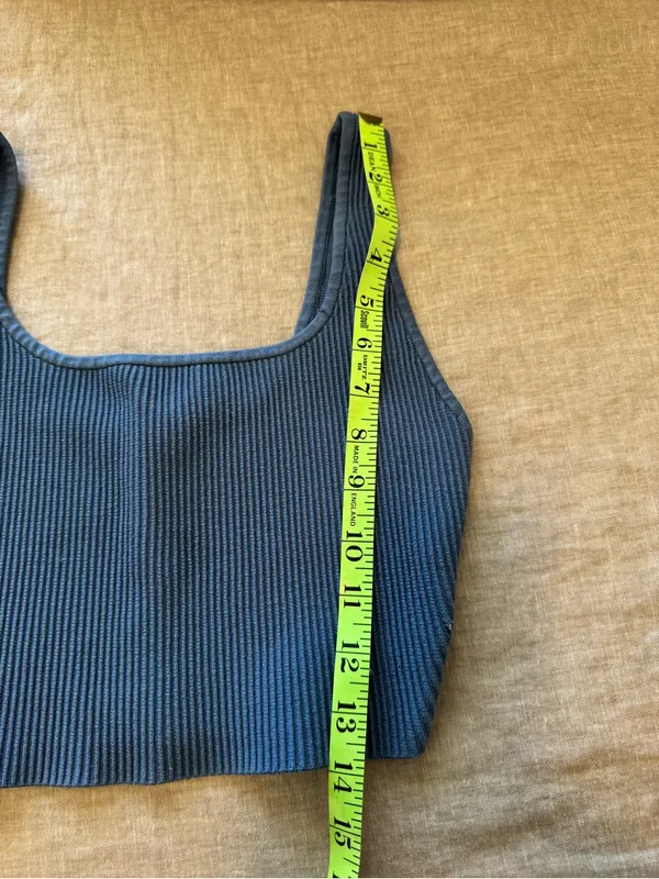 Aritzia Babaton Sculpt Knit Squareneck Cropped Tank - Image 8