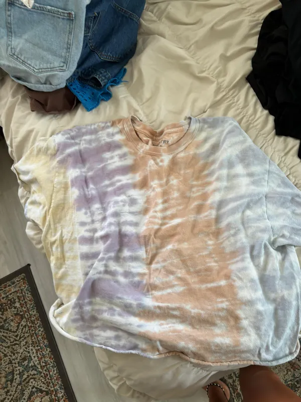 Light Color Tie Dye Tshirt - Image 3