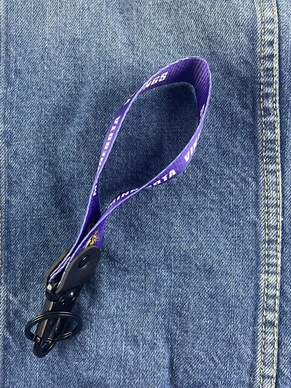 Minnesota Vikings Keychain - Image 2