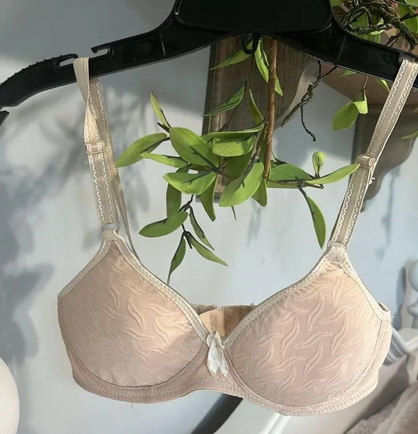 30B Nude Bra Size undefined - Image 2