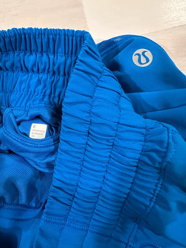 lululemon hotty hot high rise hr lined short 4” long poolside blue 6 W7AYXT - Image 6