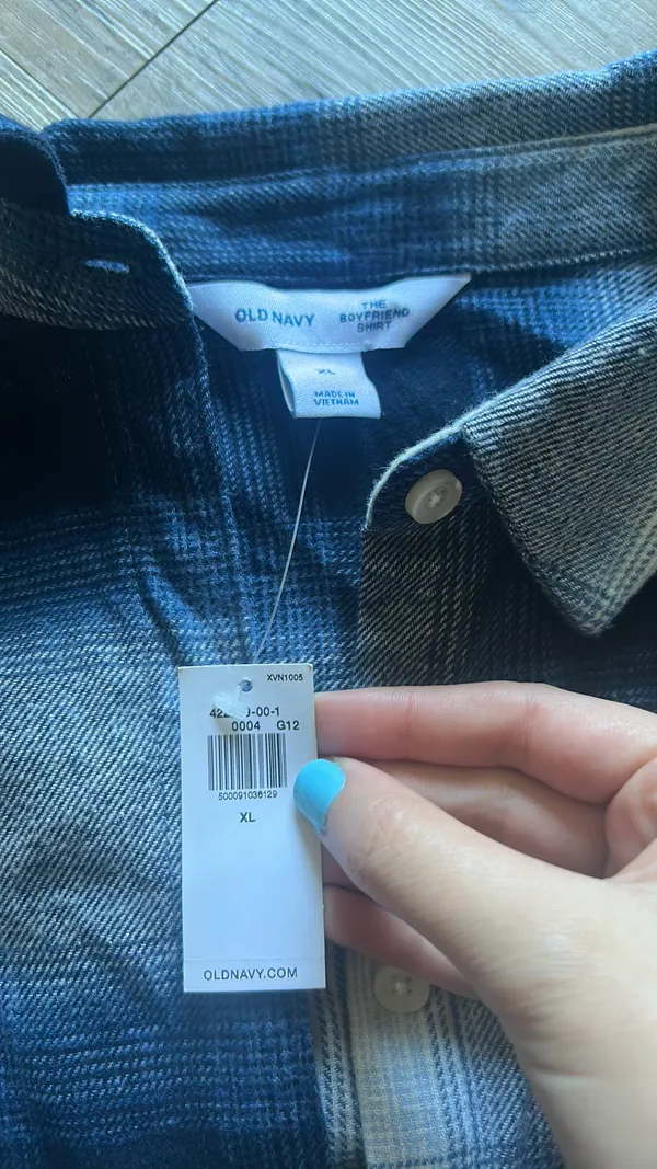 Old Navy Flannel - Image 2