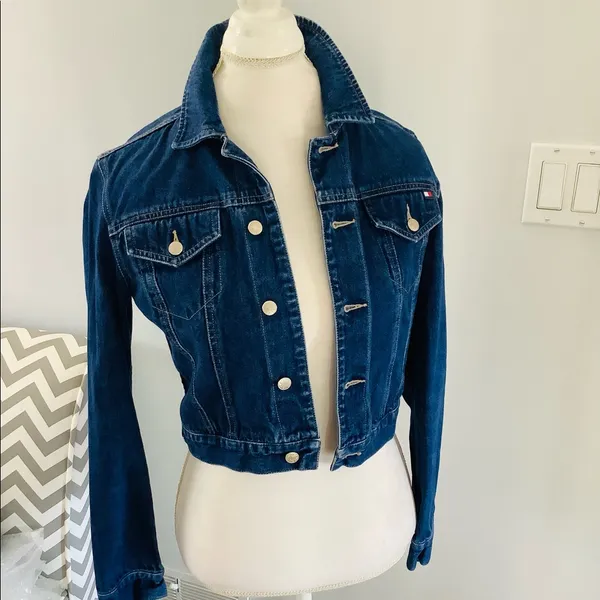 Tommy Hilfiger Nice Denim jacket EUC 💙 - Image 2