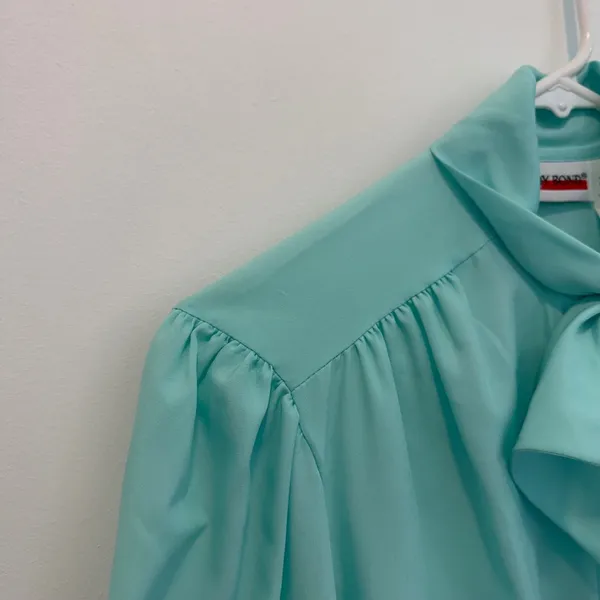 Judy Bond Vintage Women's Size 10 Aqua Bow Blouse Long Sleeve Button Up - Image 2