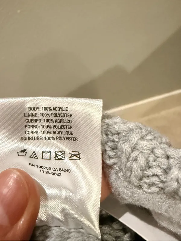 Champion Grey Cable Knit Fleece Lined Foldover Pom Pom Beanie OSFM - Image 4