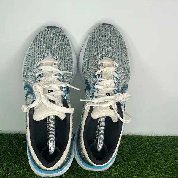 Nike React Infinity Run Sneaker Men size 9 - Image 5