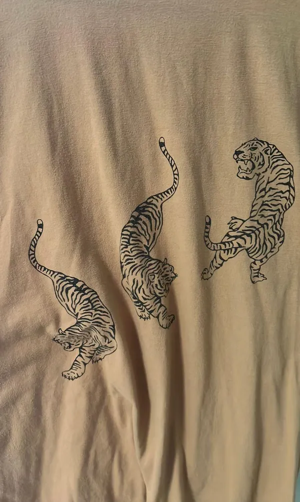 SheIn T-shirt - Image 4