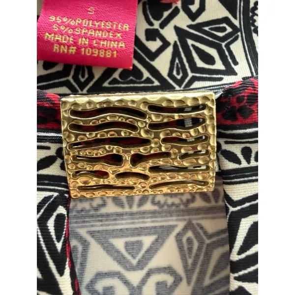 Sunny Leigh Red Black Medallion Print Shift Dress Gold Hardware 3/4 Sleeve Small - Image 5