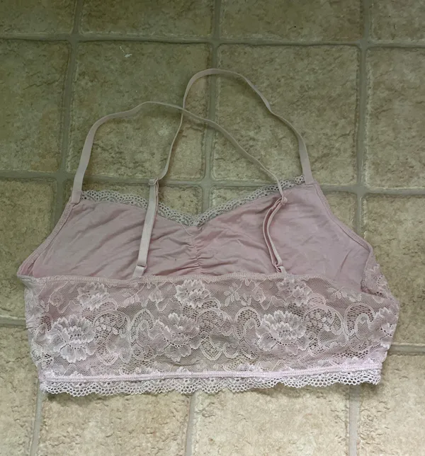 PacSun Baby pink lace bralette - Image 3