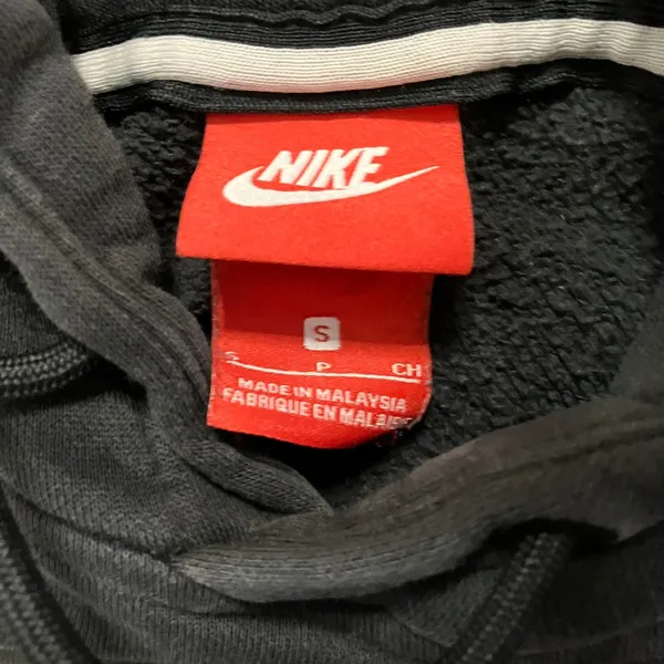 Nike Air Black Hoodie Size Small - Image 5