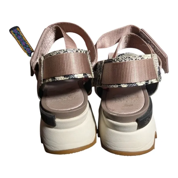 Sorel Kinetic Impact Mauve Vapor Snakeskin Printed Leather and Nylon Sandals 7 - Image 3