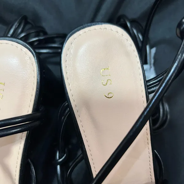 Elegant Women’s Lace Up Square Toe Black Heels Size US 9 - Image 3