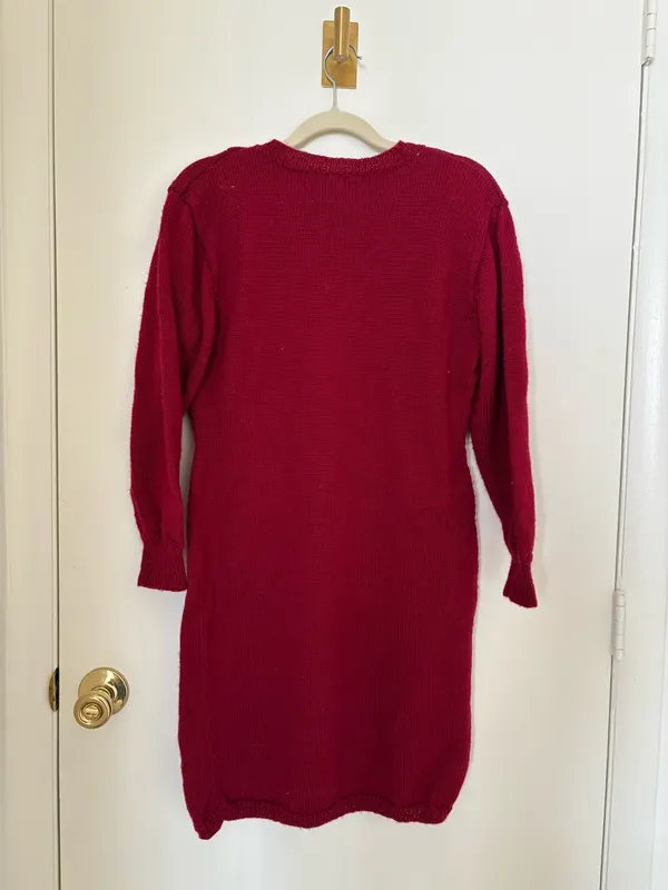 Red Sweater Dress Boutique - Image 3