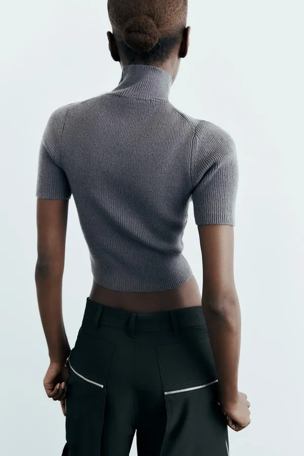 ZARA Gray Short Sleeve  ribbed knit Top - Image 2